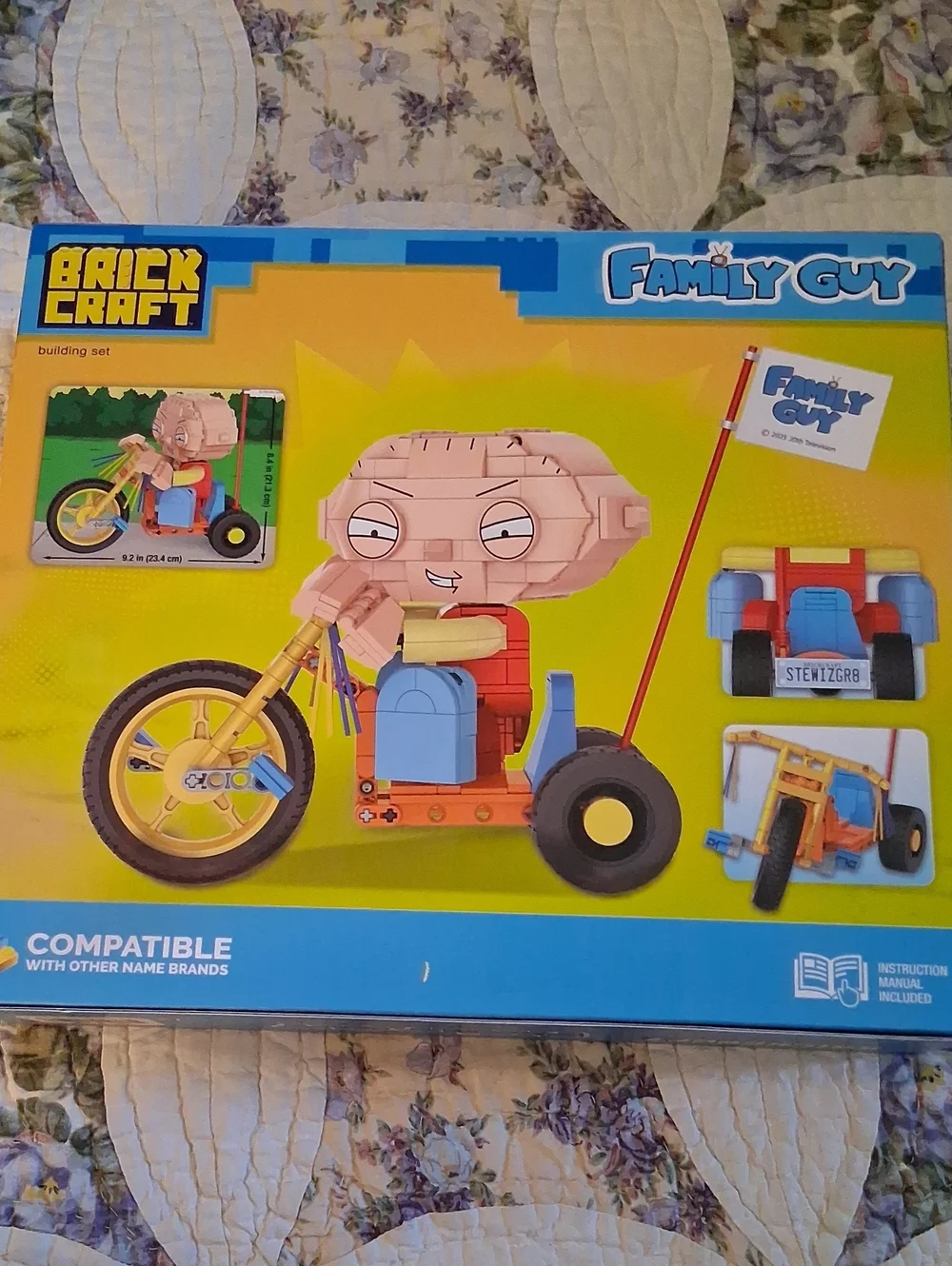 BRICK CRAFT STEWIE ON TRIKE SET
